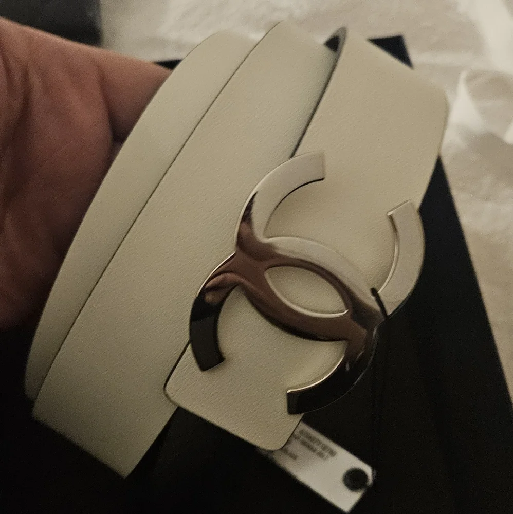 Chanel REVERSIBLE Belt NWT Rare SZ 110 - Picture 1 of 6